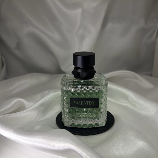 Born in Roma Green Stravaganza – VALENTINO